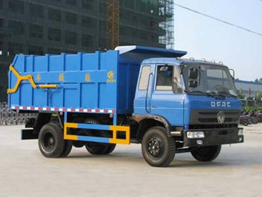 東風(fēng)145對接式<a href=http://m.remarkableindia.com/ljc target=_blank class=infotextkey>垃圾車</a>出廠圖片